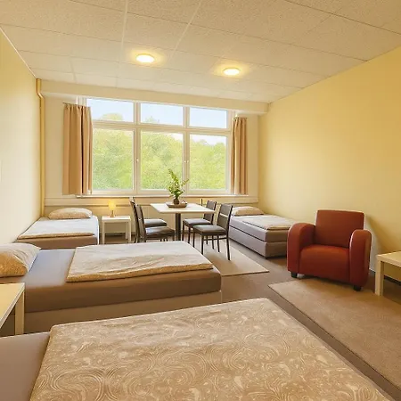 Monteur Domizil Und *